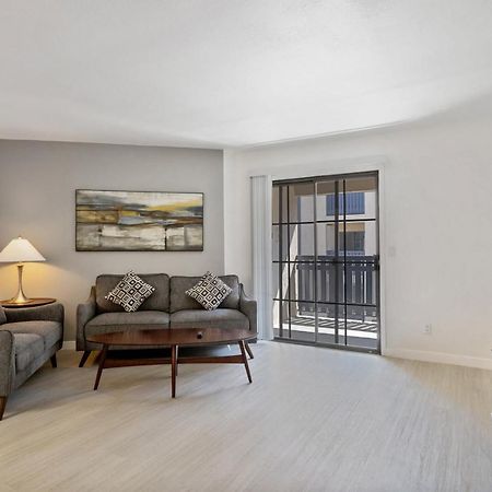 Newly Renovated 2Br Apartment W Pool By Stay Gia Phoenix Exterior photo