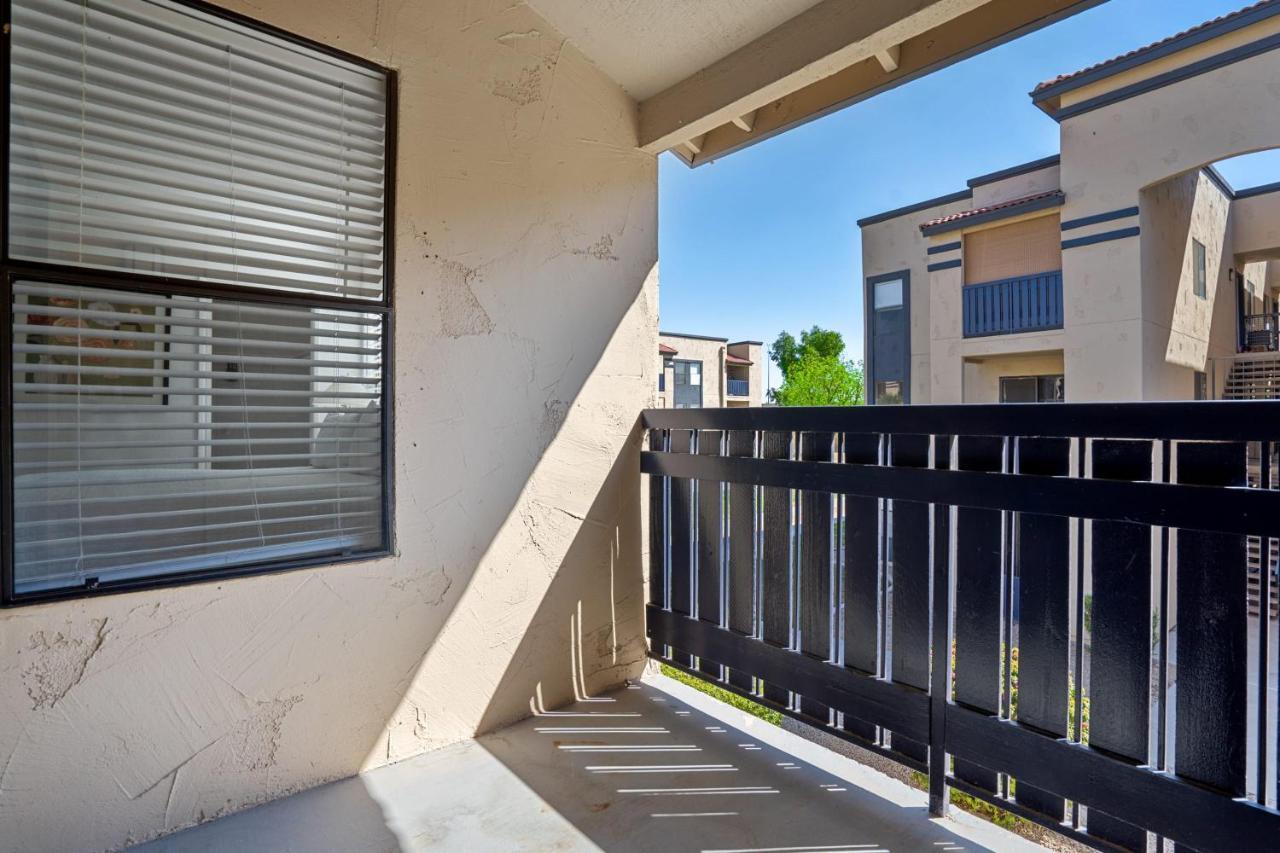 Newly Renovated 2Br Apartment W Pool By Stay Gia Phoenix Exterior photo
